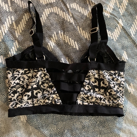 Free people intimately  bra top - Picture 3 of 3